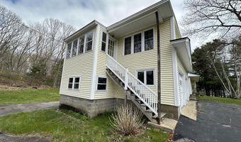 562 Post Rd, Wells, ME 04090