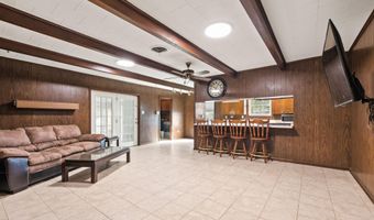 504 Orange Dr, Abbeville, LA 70510