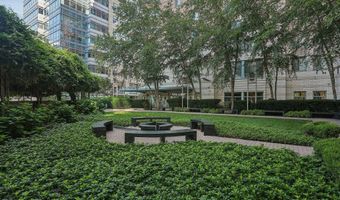 851 N GLEBE Rd N 2008, Arlington, VA 22203