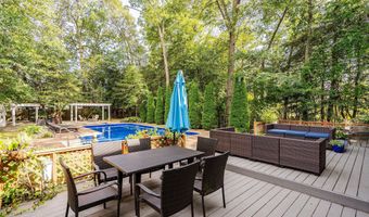 13 Colton Ct, Bayville, NJ 08721