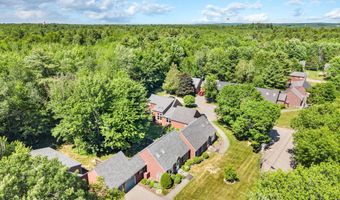 13 Cortland Cir, Bangor, ME 04401