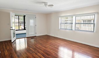 926 Frangi Pani Dr, Barefoot Bay, FL 32976
