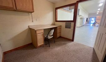 518 3rd St, Alton, KS 67623