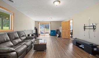 14961 Madison St NE, Andover, MN 55304