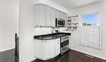 19- A W UHLER Ave, Alexandria, VA 22301