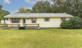 9903 Apple Dr, Abbeville, LA 70510