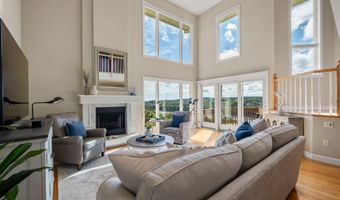 4 Bittersweet Lane 4, Bourne, MA 02532