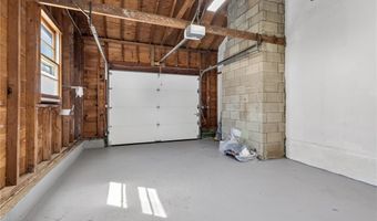 101 Bateman Ave, Cranston, RI 02920