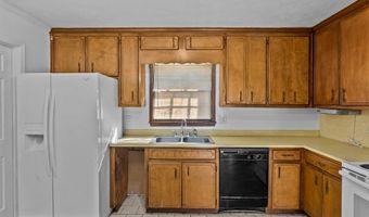 914 Barbragale Ave, Albany, GA 31705