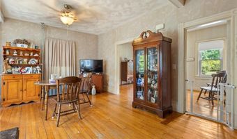 30 Pomham St, Cranston, RI 02910