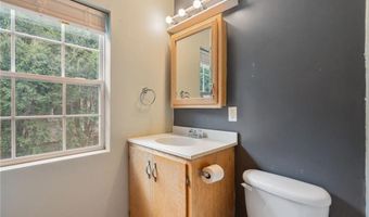910 8th Ave SW, Austin, MN 55912