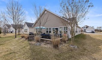 3 Moonlight Dr, Barnegat, NJ 08005