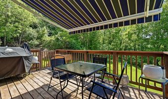 27 Hickory Dr, Barboursville, WV 25504