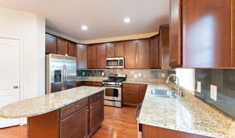 25120 SWEET MYRTLE Sq, Aldie, VA 20105