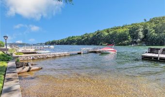 39 Cedar Dr, Danbury, CT 06811