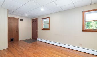 19 Waldron Ave, North Kingstown, RI 02852
