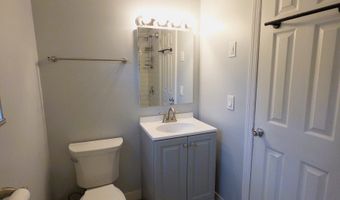 43 Fairview Dr 2, Danbury, CT 06810