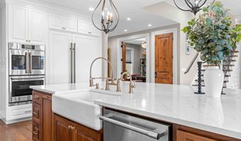 10704 NE 189TH St, Battle Ground, WA 98604