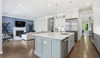 9123 OLD GEORGETOWN Rd, Bethesda, MD 20814