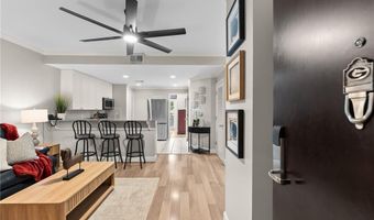 250 W Broad St 205, Athens, GA 30601