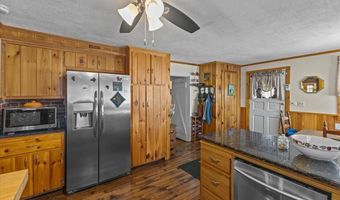 776 Arnold District Rd, Brandon, VT 05733
