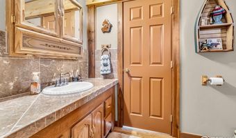 1738 Paradise Park Rd, Bellvue, CO 80512