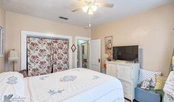 2341 S 11th St, Abilene, TX 79605