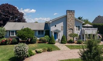 16 Central St, Charlestown, RI 02813