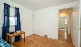 368 Grover Cleveland Hwy, Amherst, NY 14226