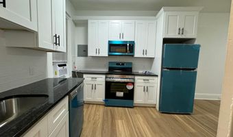 1 N MAIN St 2R, Ambler, PA 19002