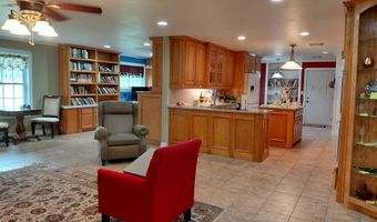 1231 C/R 201A, Angleton, TX 77515