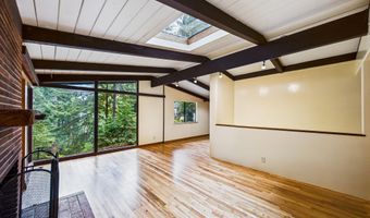 2910 Greenbriar Ln, Arcata, CA 95521
