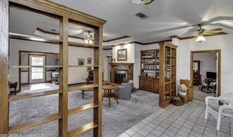 510 Bay Pointe Cir, Brandon, MS 39047