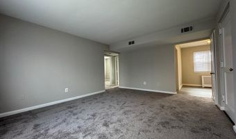 1404 12TH St N 27, Arlington, VA 22209