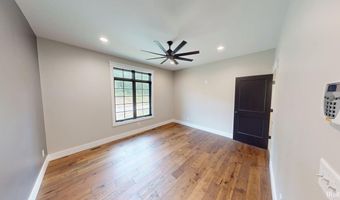 5925 S Kyana Rd, Birdseye, IN 47513