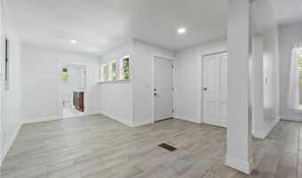 407 2nd St E, Bay Minette, AL 36507