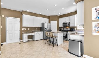 8537 WILLOW WISP Ct, Laurel, MD 20723