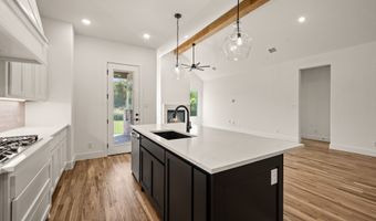 704 Blackbird Dr, Aledo, TX 76008