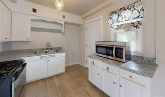434 NW Locust St, Ardmore, OK 73401