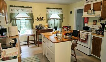 1 Side Hill St, Hopkinton, RI 02832