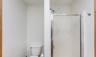 2815 Ashland Ct, Altoona, IA 50009