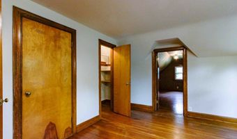 1060 Broad St, Ashland, OH 44805