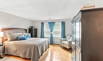 38 Stone Trl B, North Providence, RI 02904