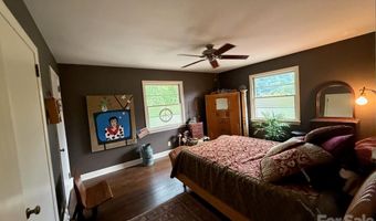 30 Maney Ave, Asheville, NC 28804