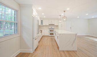 39 RED OAK Trl, Medford, NJ 08055