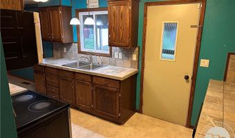 511 S 5th St W, Baker, MT 59313