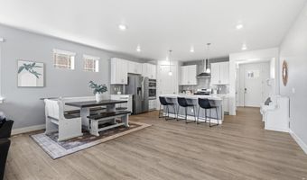 1149 Clara View Dr, Berthoud, CO 80513