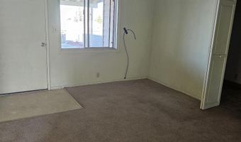 108 W 5th St, Hawthorne, NV 89415