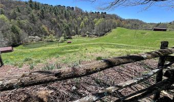 762 George Eggers Rd, Banner Elk, NC 28604
