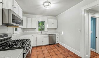 2301 Hermitage Rd, Beaufort, SC 29902